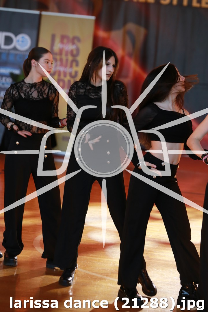 larissa dance (21288).jpg