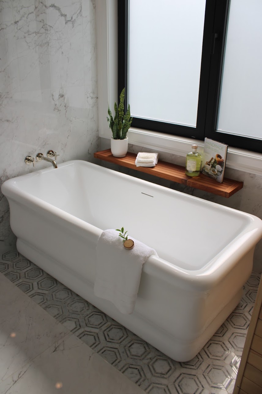 Bathrooms image