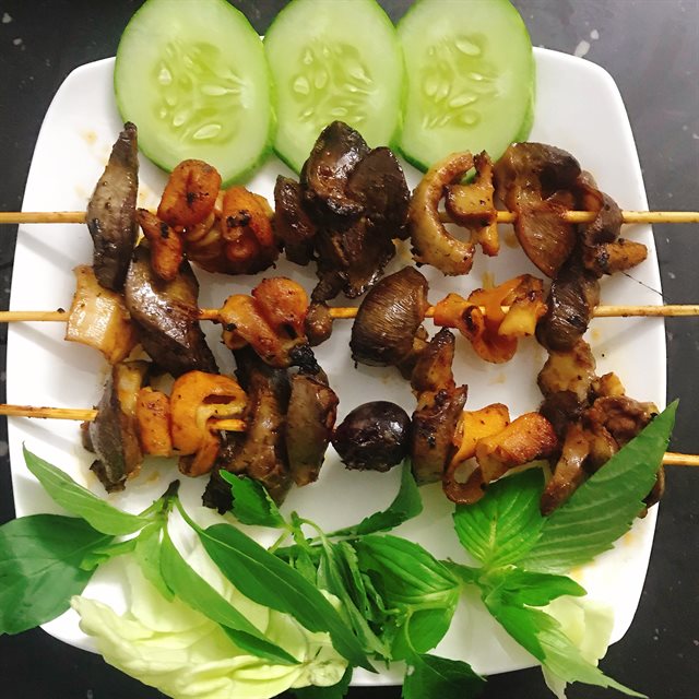 Lòng Gà Nướng Sa Tế