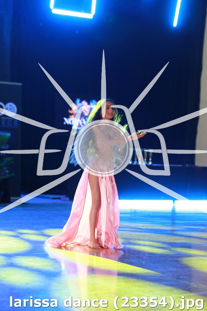 larissa dance (23354).jpg