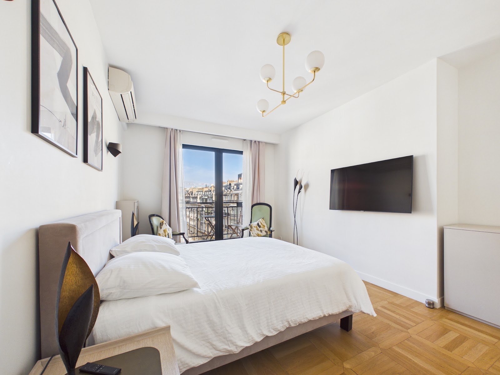 Appartement — 8 avenue Montaigne, 75008 Paris — photo 32/39