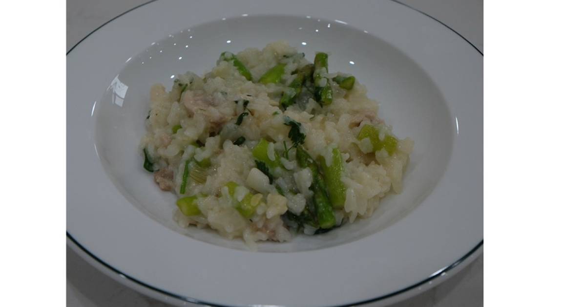 Risotto thịt gà & măng tây