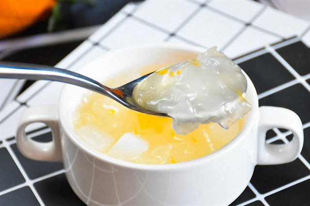 Chè Cam Nấm Tuyết