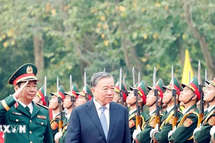 Xây dựng Lực lượng vũ trang Quân khu 1 vững mạnh toàn diện - Báo VietnamPlus