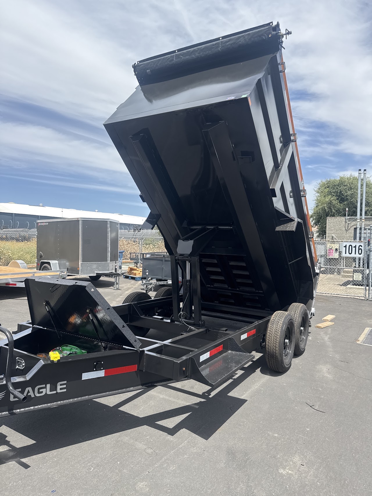 14K Venture Pro Dump