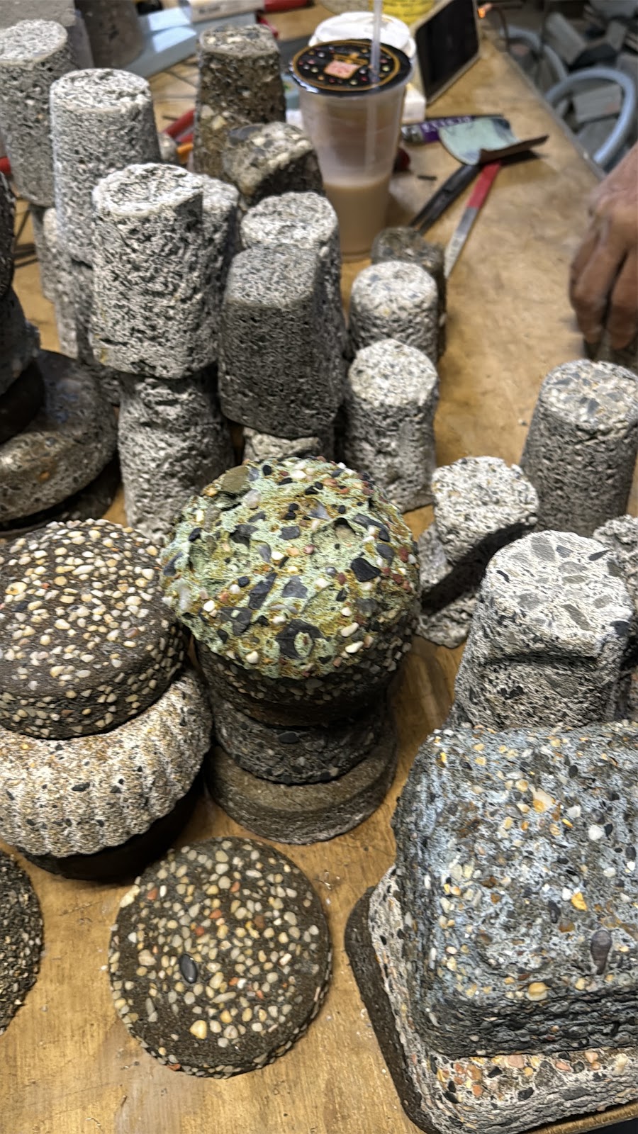 混凝土工藝品的誕生過程：Concredia.Lab 的創作日常