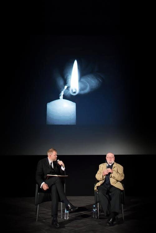 Oscar Hillerstrom interviewing Tom Keneally on Schindler's List at Popcorn Taxi