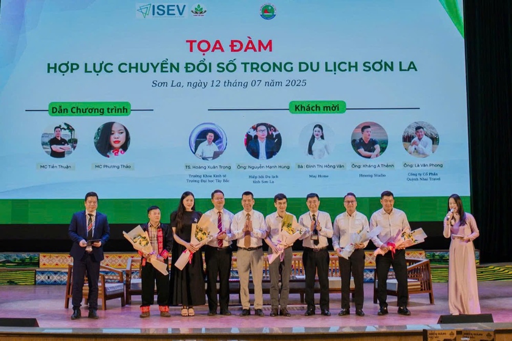Trường Đại học Tây Bắc tổ chức thành công  Ngày hội Khởi nghiệp đổi mới sáng tạo năm 2025