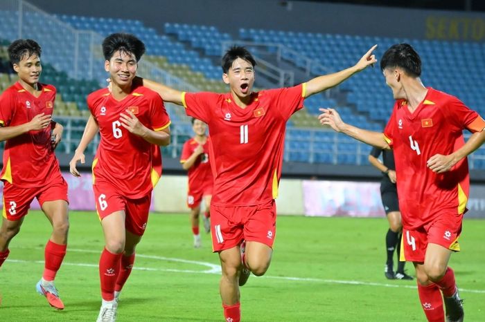 Highlights U17 Malaysia 0-3 U17 Việt Nam - Tạp chí Tri thức