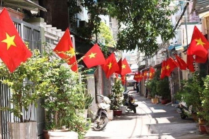 Hoàn thành phương án tổng thể sắp xếp, tổ chức lại thôn, tổ dân phố trước 10/6 - Đài Phát thanh và truyền hình Hà Nội