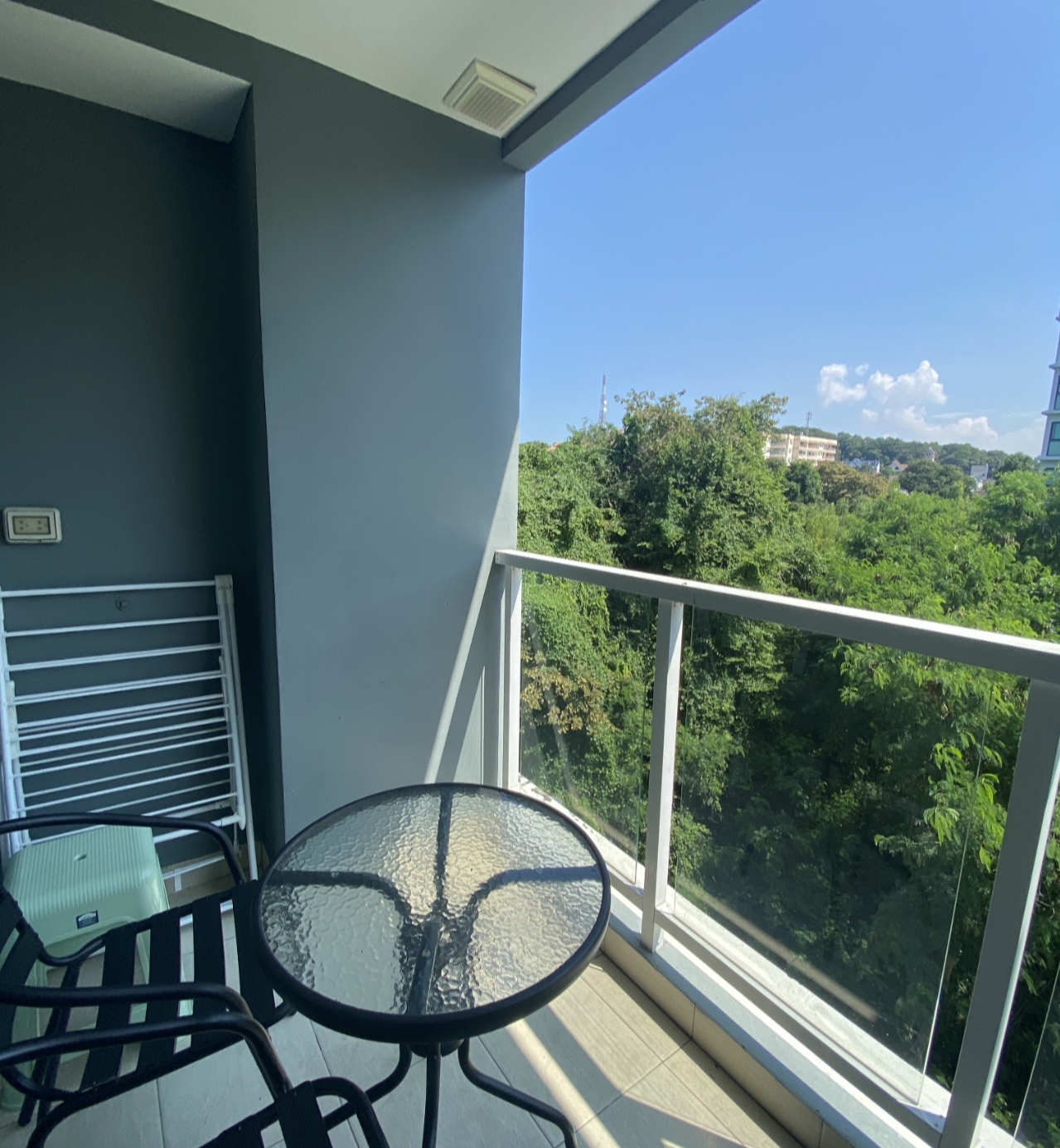 The Cove - 2 Bed, Floor 6 3