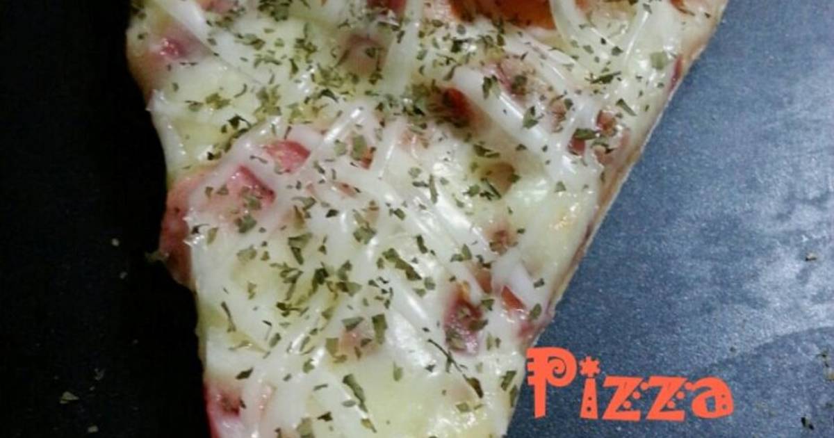 Bánh Pizza (vị xúc xích và giăm bông)