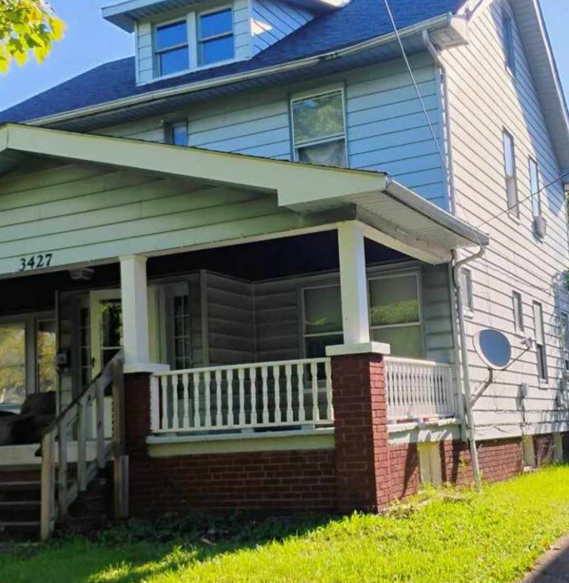 3427 W 100th St, Cleveland, OH 3