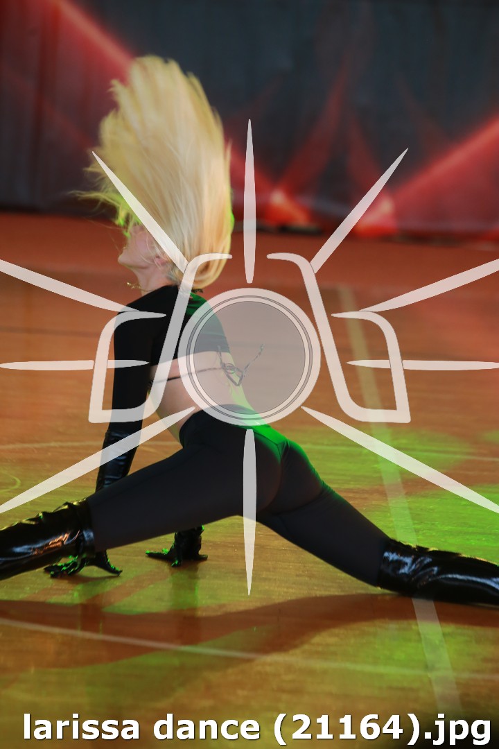 larissa dance (21164).jpg
