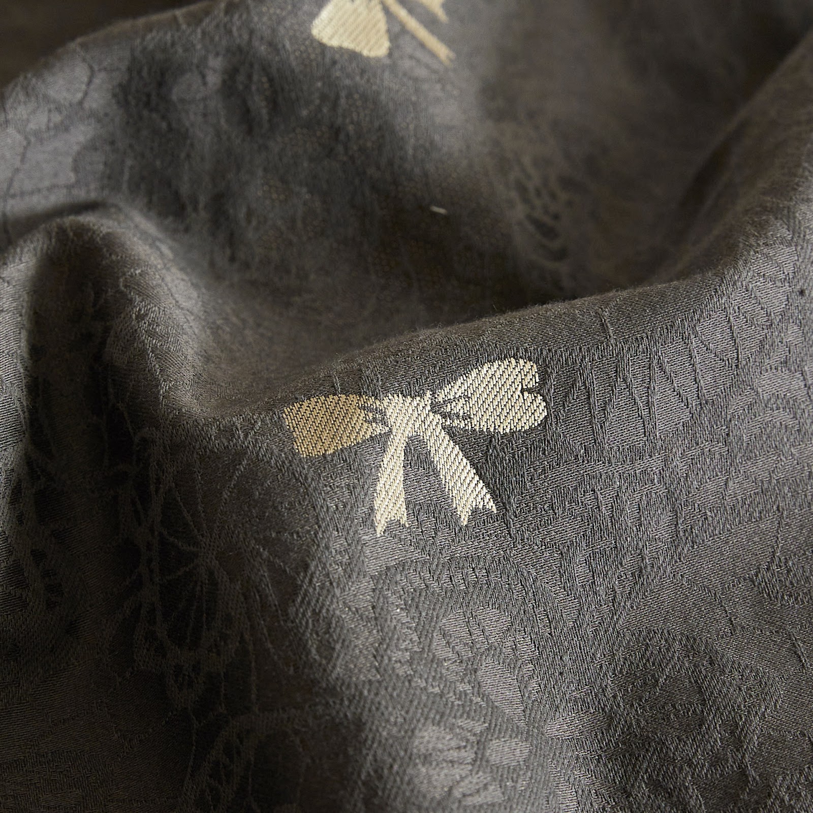 Cotton bed linens, 4-piece, large pattern
