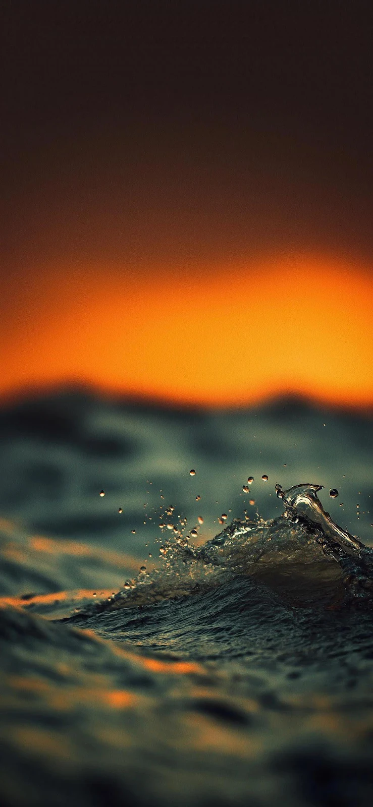 Dramatic Water Splash At Sunset - Dynamic Nature Photography Full HD iPhone Wallpaper (1170x2532)
