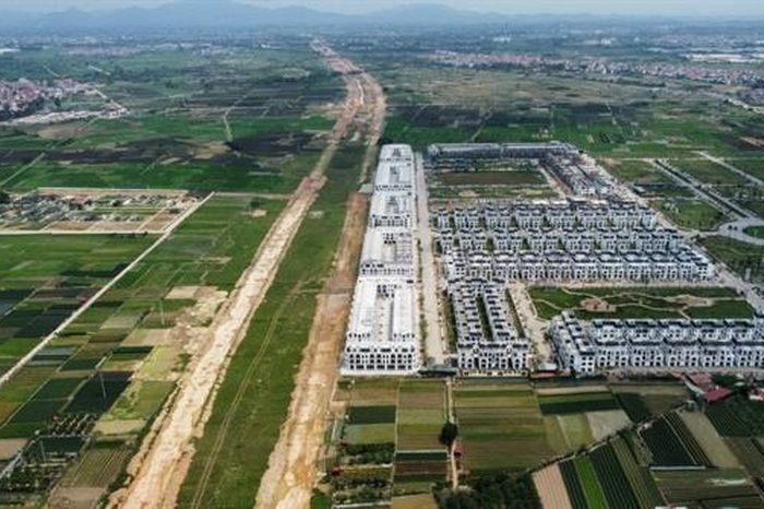 Hà Nội đặt mục tiêu thu 800.000 tỷ đồng từ đất đai - Đài Phát thanh và truyền hình Hà Nội