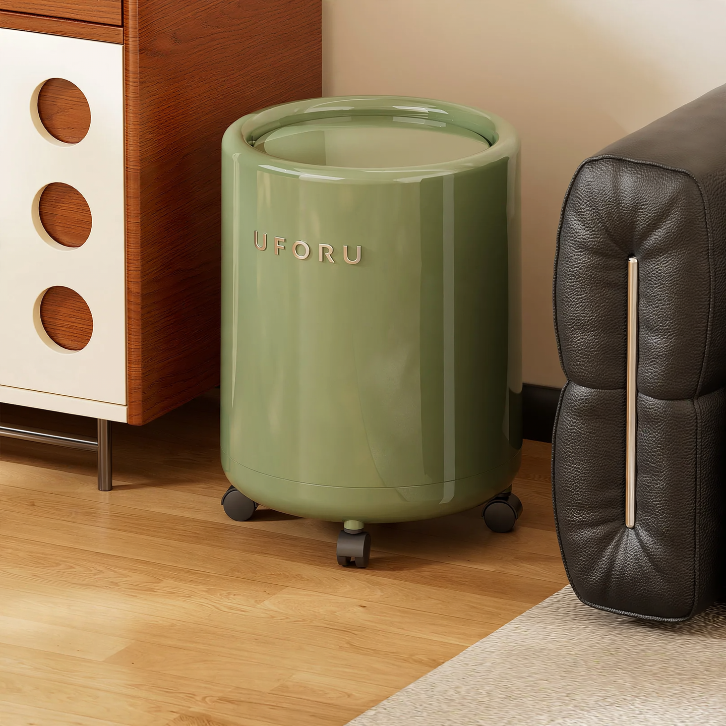 Trash can with lid and wheels, 12 L, plastic