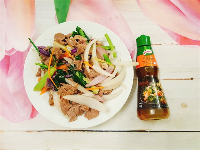 Thịt Heo Xào Rau Củ Quả