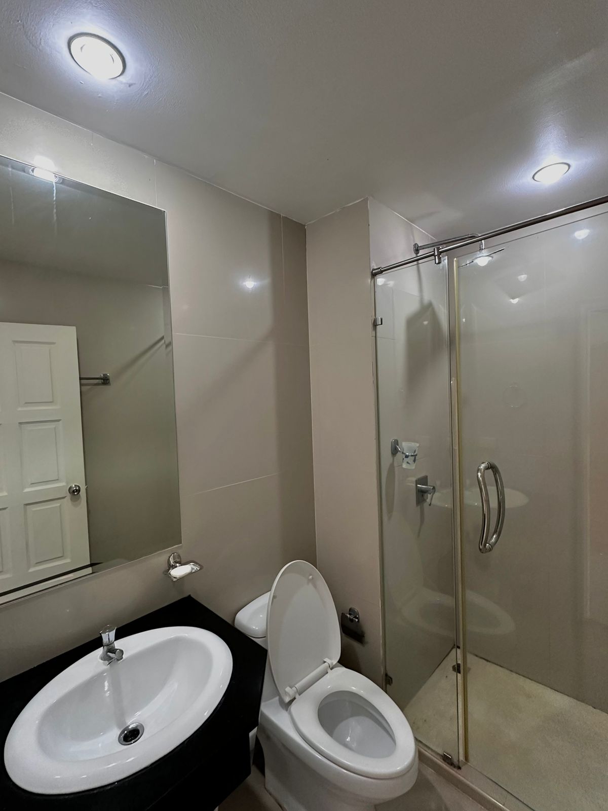 Atlantis Building C - 1 Bed, Floor 8 7