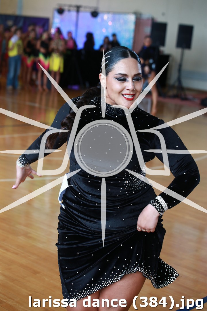 larissa dance (384).jpg