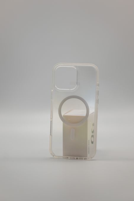 iphone 17 pro max outterbox symmetry+