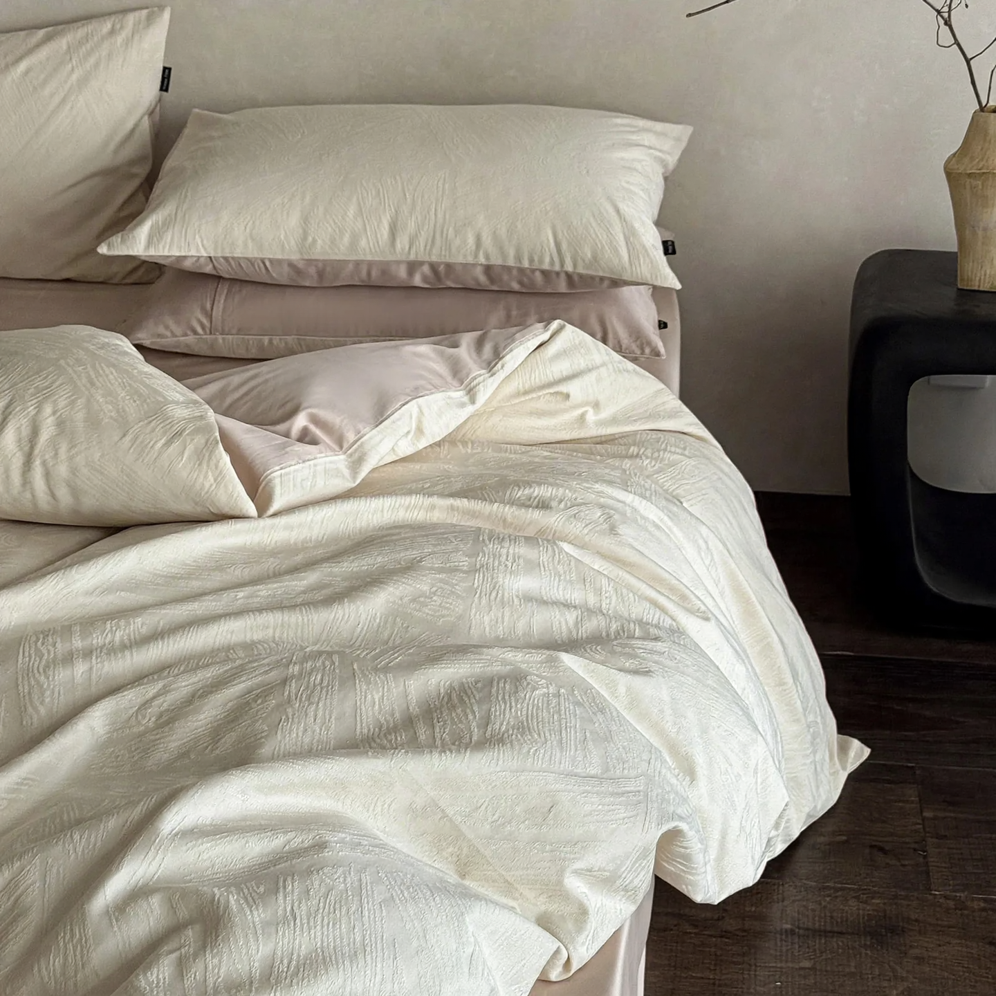 Long-Staple Cotton Bed Linen, 100s, Satin Weave