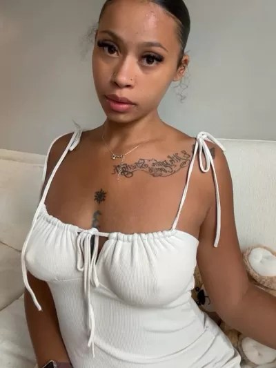 uglyarii OnlyFans leak