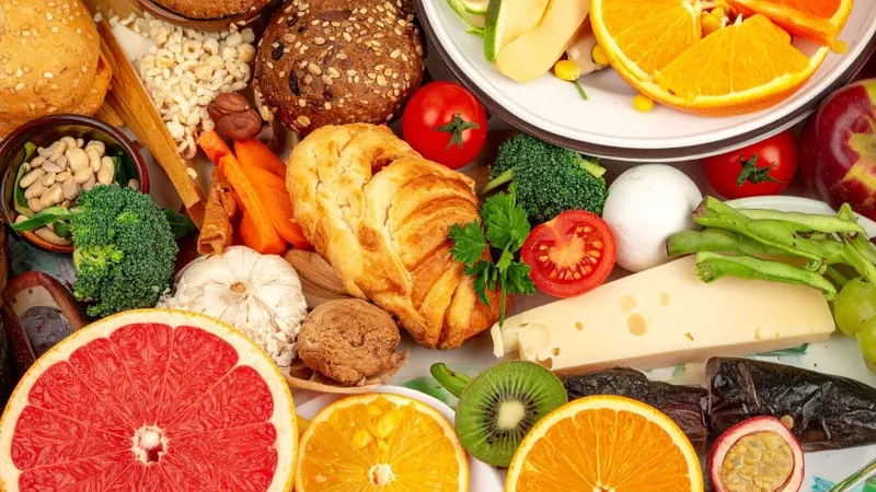 Chất xơ giúp cải thiện tiêu hóa, nuôi dưỡng hệ vi sinh đường ruột và ổn định đường huyết