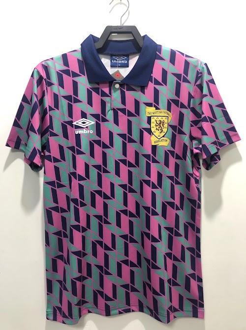 Equipación de visitante de Escocia 1988-1989.jpeg