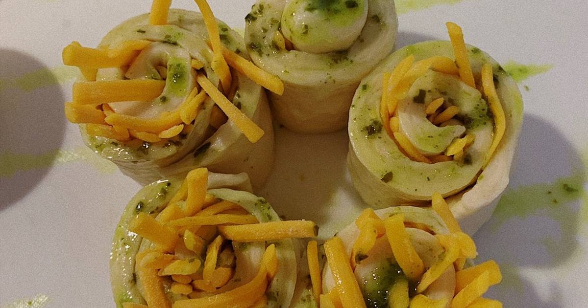 Basil Cheese Bread - Bánh mì phô mai sốt húng quế