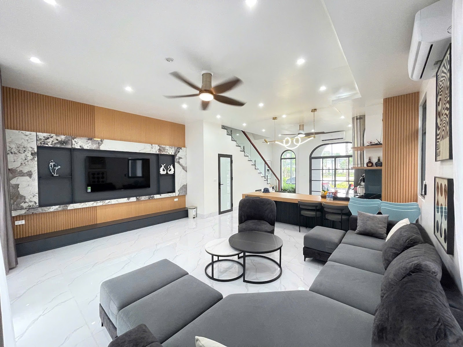 Villa V3A08 Sonasea Vân Đồn - ảnh 1