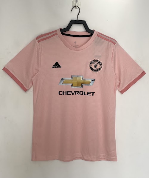 Equipación de visitante del Manchester United 2018-19.jpeg