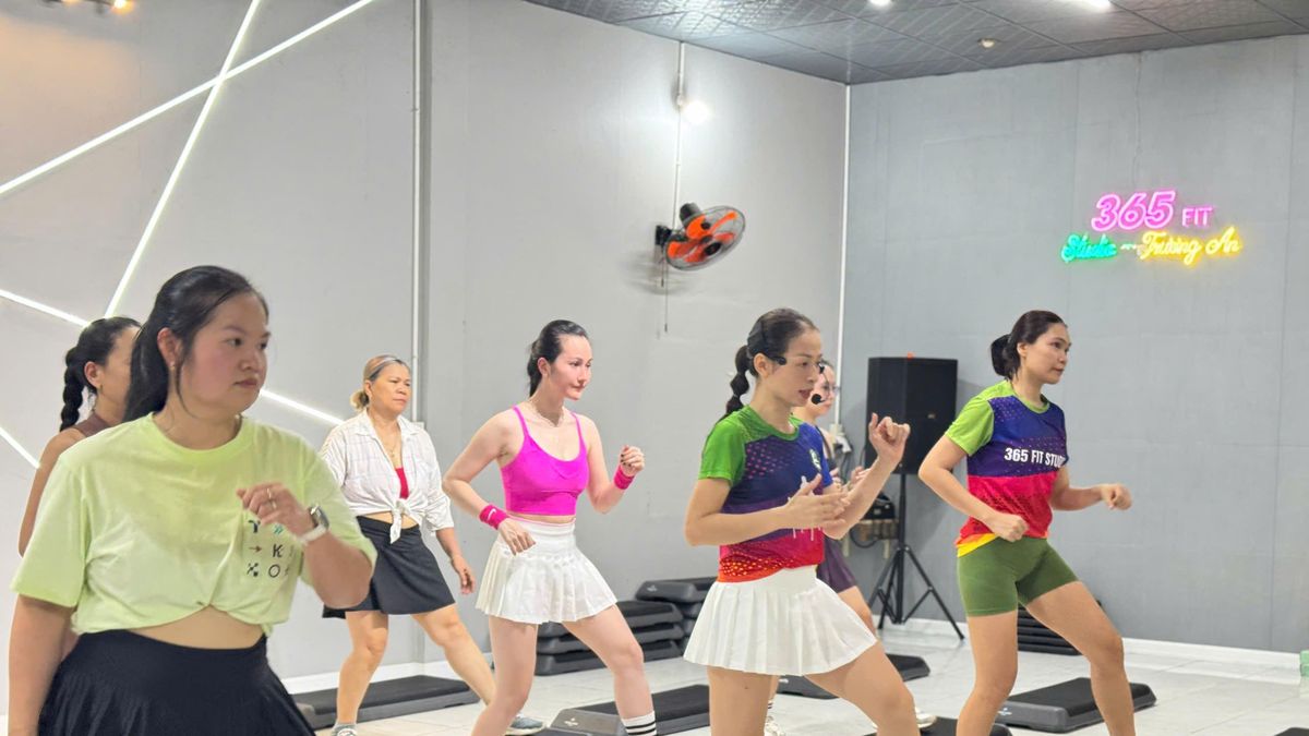 Theo nhịp nhạc, chinh phục Step - Báo Thừa Thiên Huế