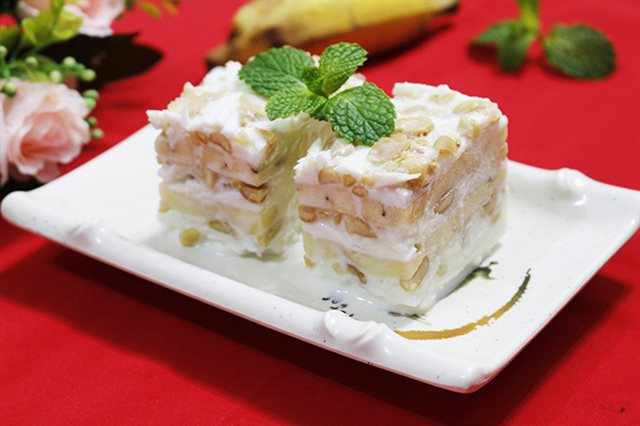 Kem Chuối Lạc