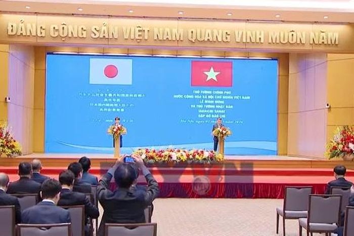 Việt Nam và Nhật Bản ký kết 6 văn kiện quan trọng - Báo VietnamPlus