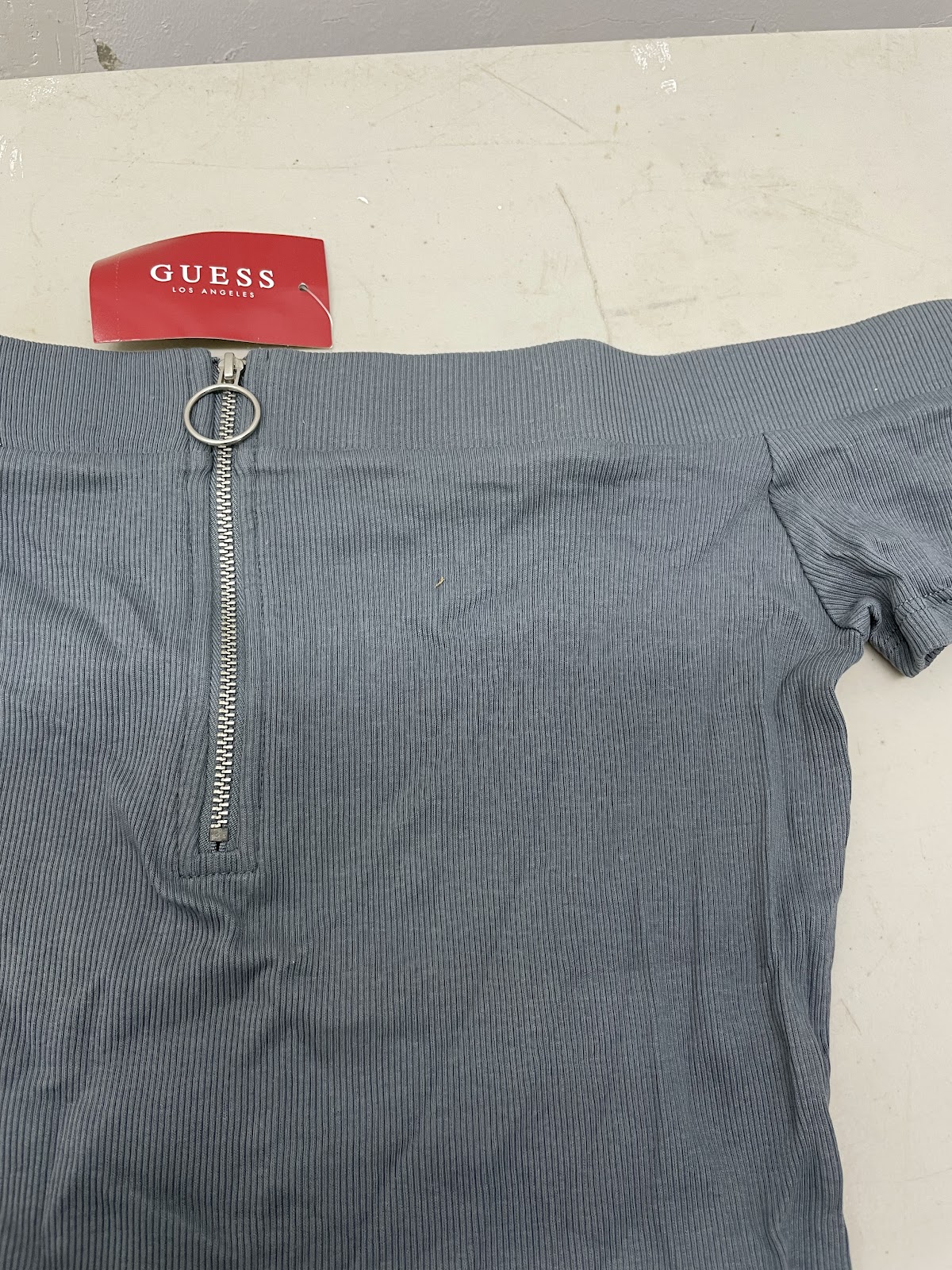 Guess Offshoulder Ash Blue L #2028