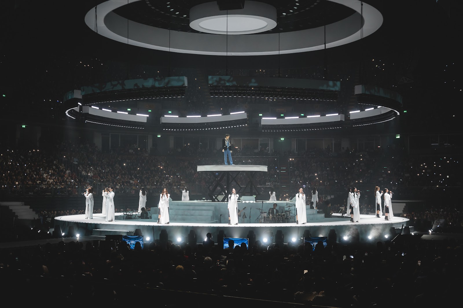 “นนท์ ธนนท์” เสิร์ฟเวที 360° กลางอิมแพคปิดฉาก  “ARENA ENCORE” พร้อมประกาศ EP.04 ปีหน้า “จัดร้อนหน่อยนะครับ” เตรียมบุก “ราชมังฯ” ภาพที่ 19
