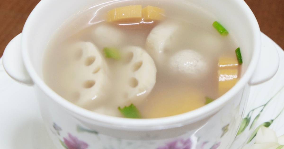 Canh mọc củ sen