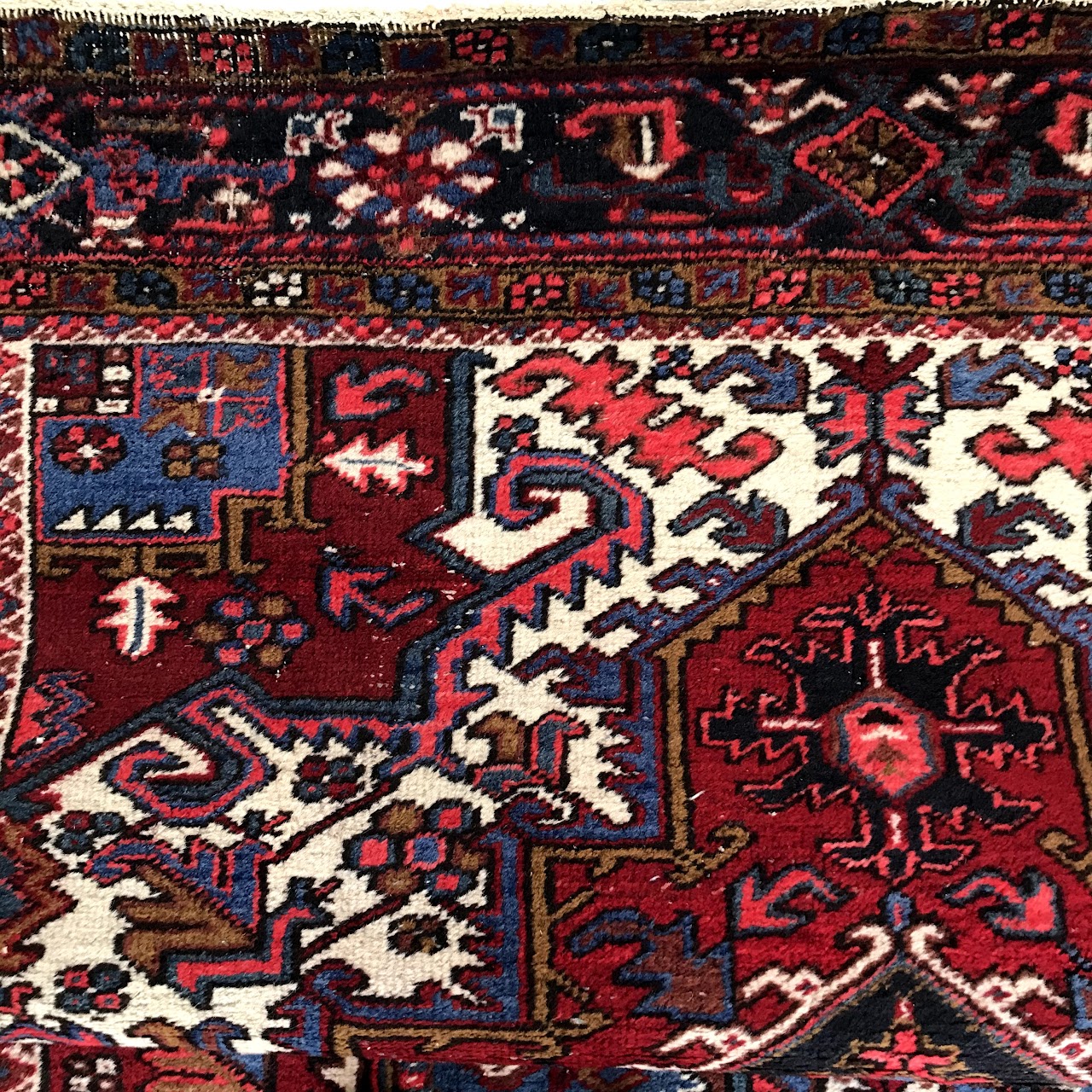 Heriz Wool Area Rug