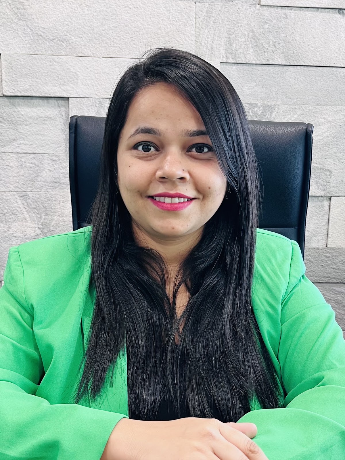 Dr Nikita Kanzariya