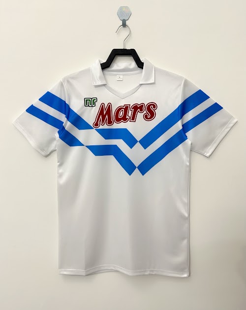 Equipación de visitante del Nápoles 1988-89.jpg