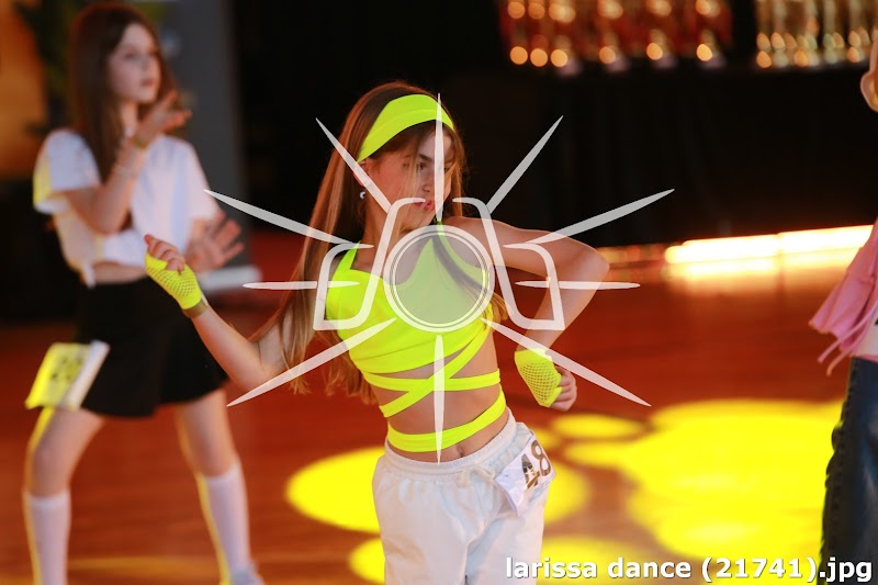 larissa dance (21741).jpg