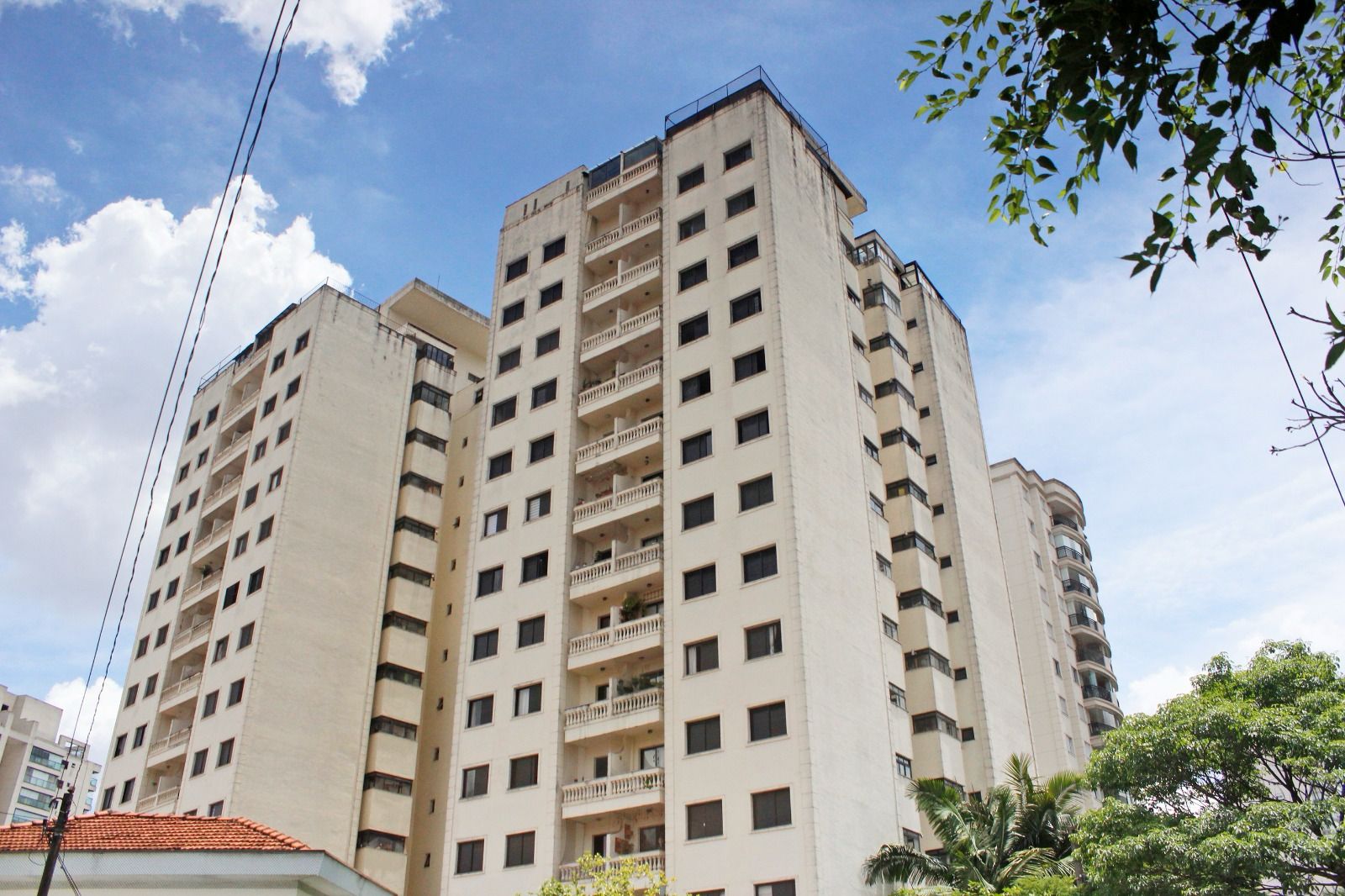 Apartamento 3 Dormitórios (1 Suíte) · Praça da Árvore — Chácara Inglesa, São Paulo