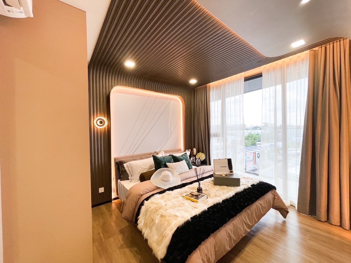2 Bedroom 4