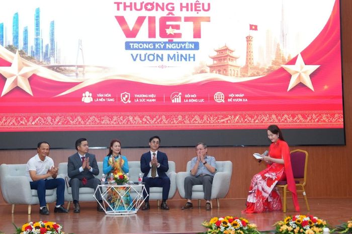 Doanh nghiệp chung tay xây dựng văn hóa và chống hàng giả - Đài Phát thanh và truyền hình Hà Nội