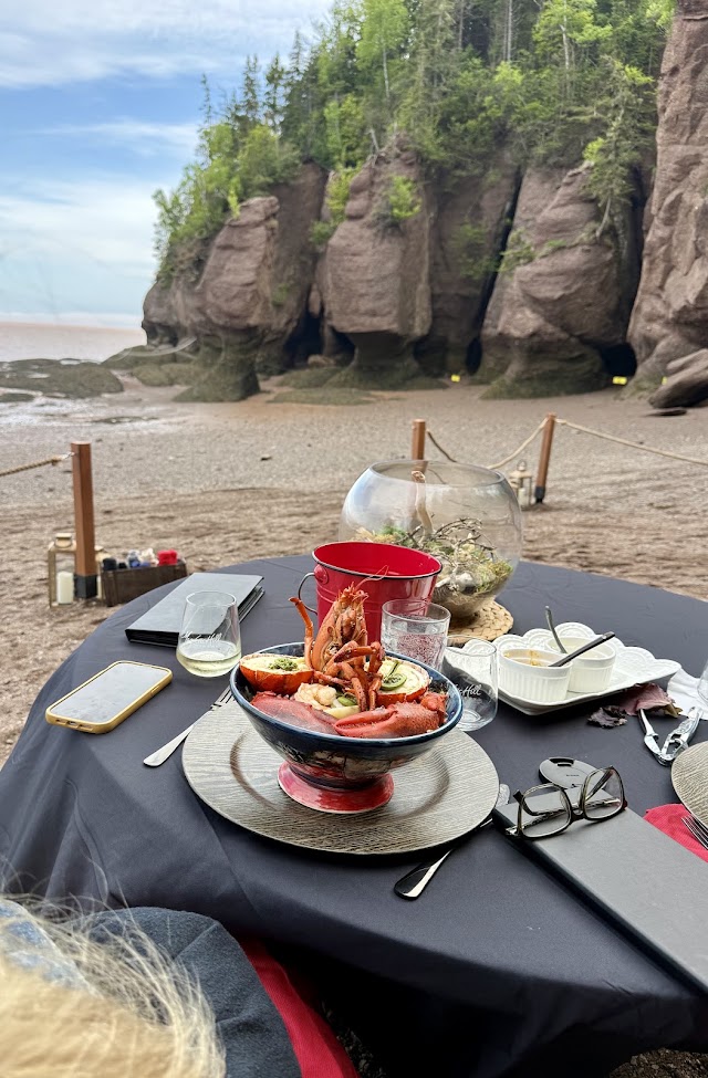 Taste the Tides at Hopewell Rocks
