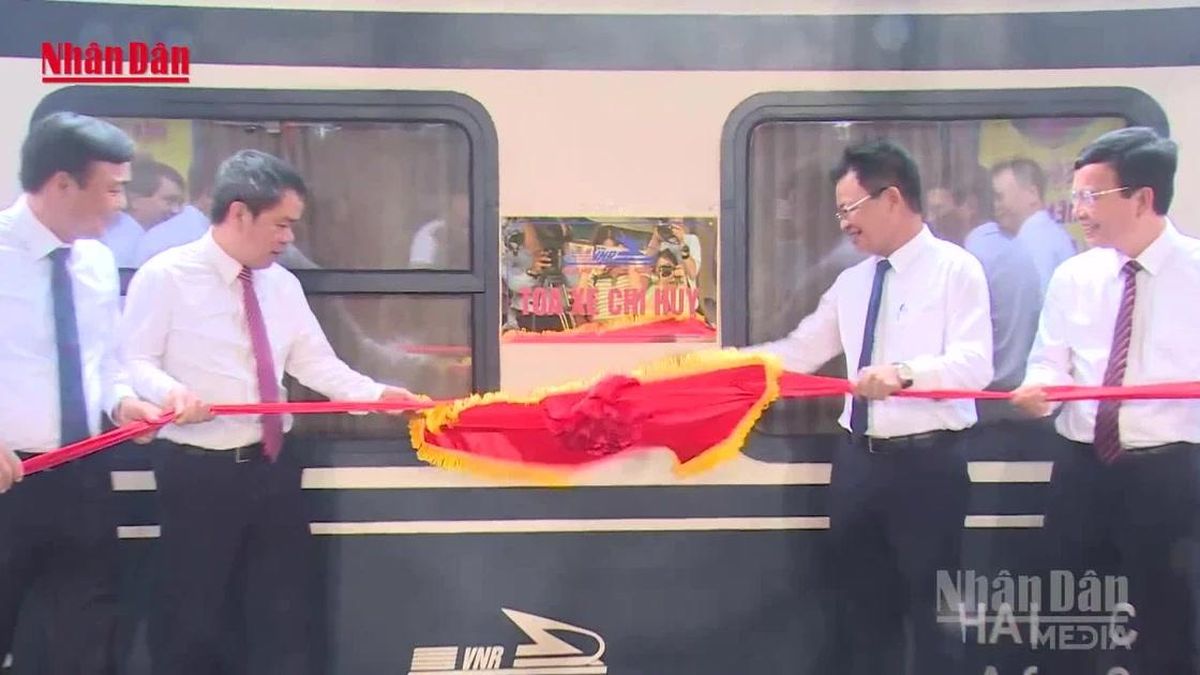 [Video] Ra mắt 'Đoàn tàu chuyên xa QT3/4' - Báo Nhân Dân