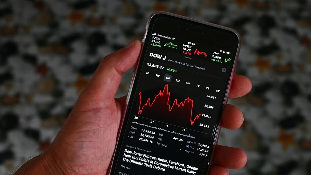 나스닥 ETF 투자 시 세금과 환헤지 옵션 선택 가이드