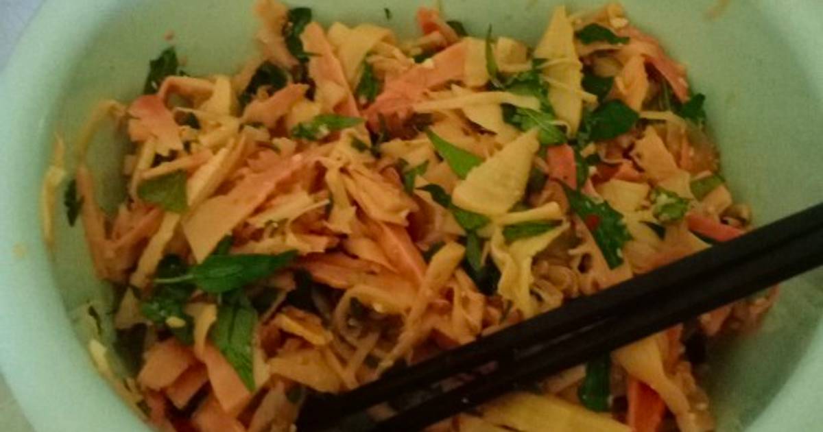 Gỏi măng trộn